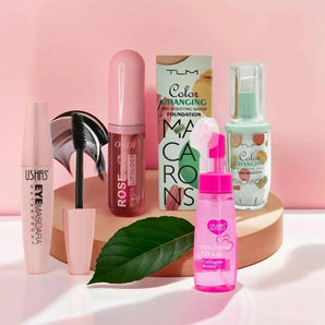 Set rimel, spumă de curățare cu colagen, fond de ten colour changing și lip gloss